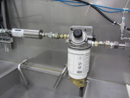De Liebherr in situ watergehaltebepaling Litronic-FMS III-RMH12 wordt gebruikt om het watergehalte (concentratiebepaling) te detecteren